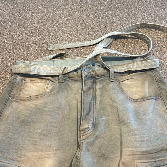 MNML Tan Cargo Jeans - Picture 3 of 5